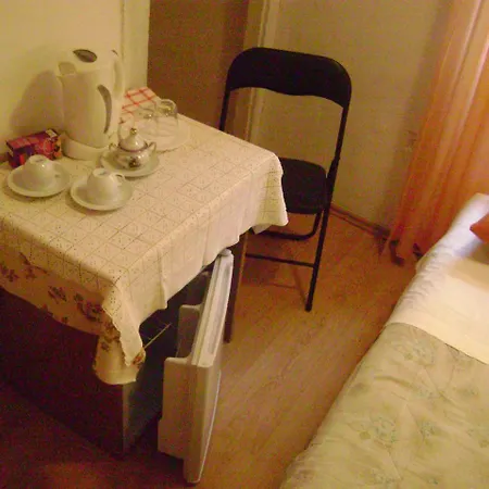 Center Old Town Apartment *